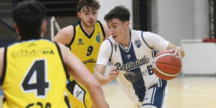 Polak rompió otro récord de la capital del básquet