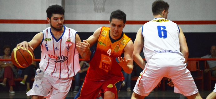 Todo quedó en sus manos