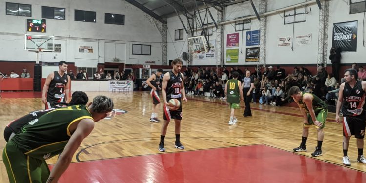 Sportivo sigue invicto tras un partido para el infarto