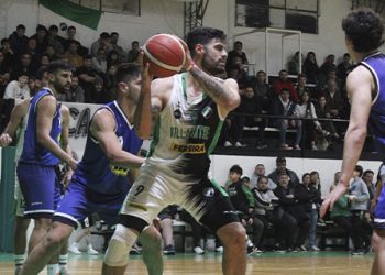 Villa Mitre ¨amasó¨ la victoria