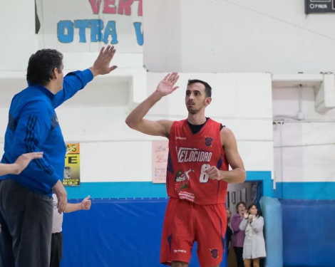 Luciano Vecchi, el mejor ala pivot de segunda
