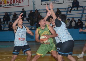 “Pescó” un triunfo en Punta Alta