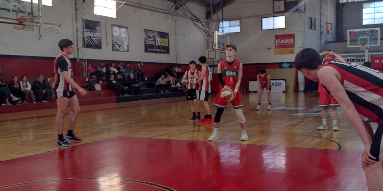 Alem pasó por arriba a Sportivo