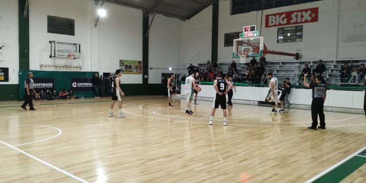 Pacífico luchó y sigue invicto en casa