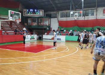 Argentino sorpendió a Barrio Hospital y Chaves fue el mejor «paciente»