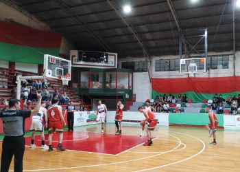 Alem se puso al día con una paliza