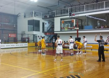 Bahiense lucha y sigue