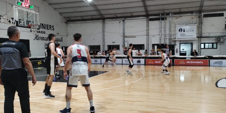 Napostá corrió de atrás y sorprendió