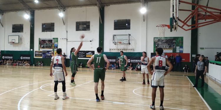 Victoria verde para cerrar le primera rueda