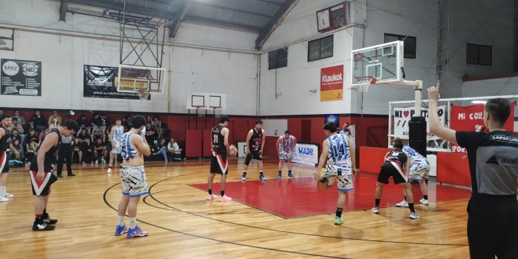 Gran victoria tricolor