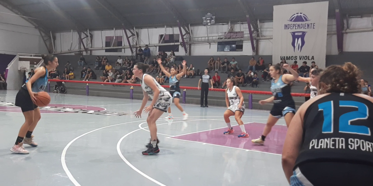 Vecchi resolvió y El Nacional ganó la primera final
