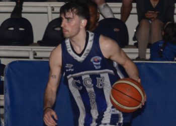 Espora reafirmó su incómoda localía con una gran victoria