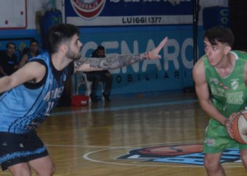 Altense barrió la serie y se instaló en cuartos de final