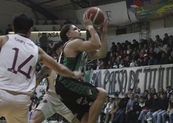 Villa Mitre se puso al frente