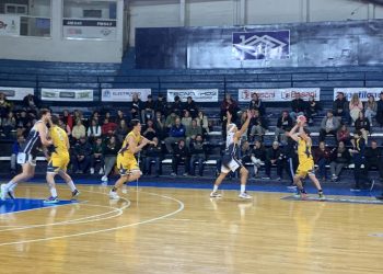 Estudiantes tuvo el debut de su estrella