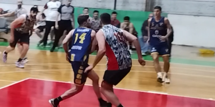 El Purre y un triunfo para seguir en la lucha