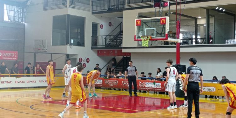 Bahiense pone el empate en las finales de U15