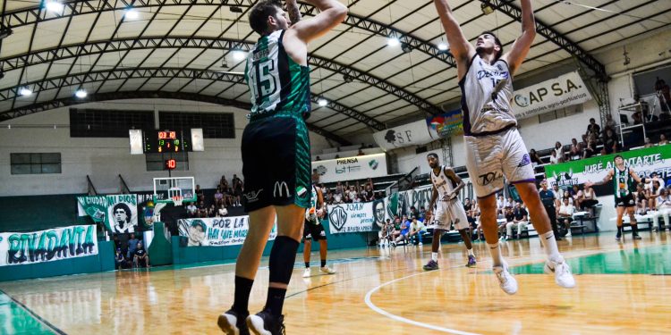 Pico metió un triunfazo ante Villa Mitre