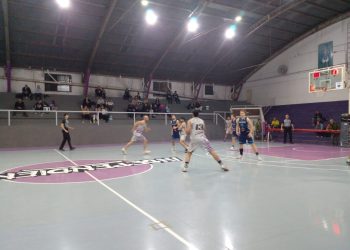 Independiente no se quiere bajar de la lucha