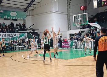 Olimpo se lleva el clásico y queda puntero