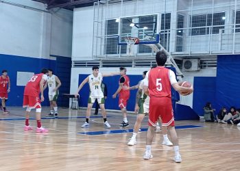 Comercial entró en calor y se llevó el primer punto de la serie