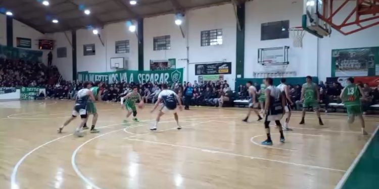 Pacífico pasó a semis de rebote