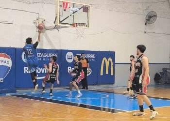 Argentino sobrevive en una noche de regresos