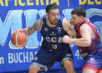 Espora festejó en el clásico barrial