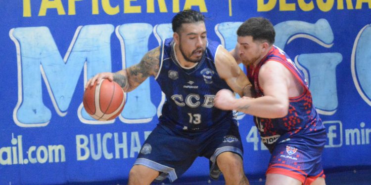 Espora festejó en el clásico barrial