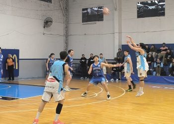 Bombardeo en calle Holdich