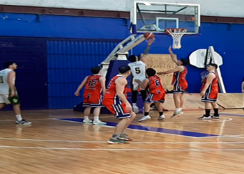 Comercial ganó sosteniendo su plan