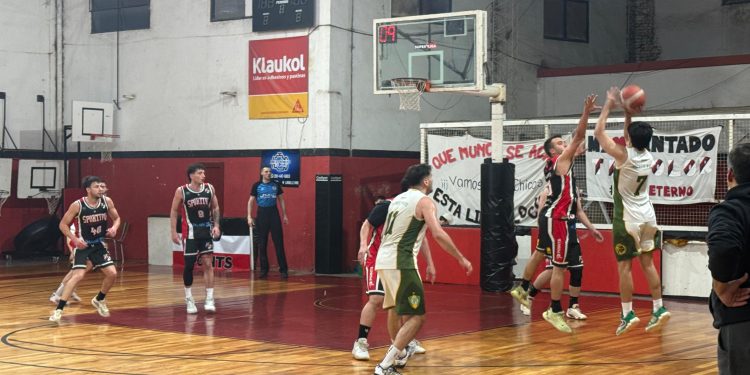 Comercial ganó y llega entonado al play-in