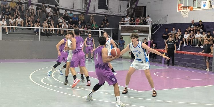 9 de Julio Ruesga por quedarse