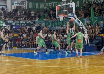 Villa Mitre sacó chapa y empardó la serie