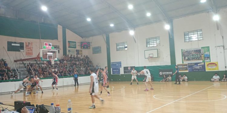 Un suplementario feroz: Liniers sobrevivió a Sportivo y se quedó con el primer round