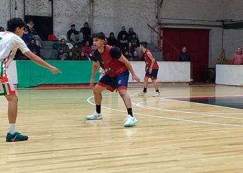 Fundamental triunfo de Alem