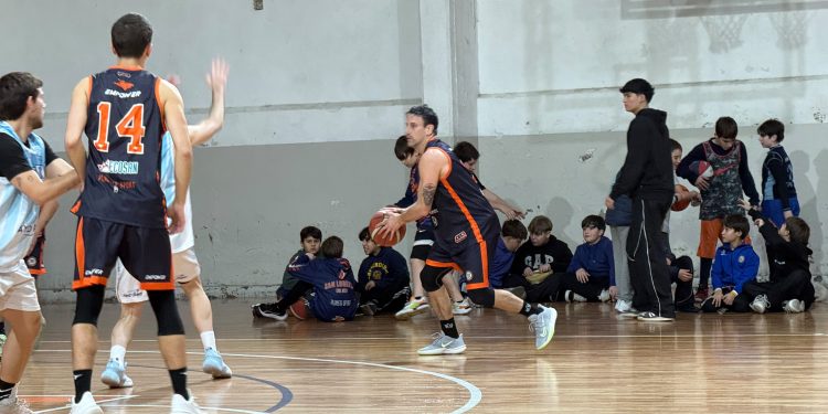 Naranja y adelante