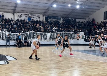 Napo sacó del partido a Liniers y forzó un tercer juego