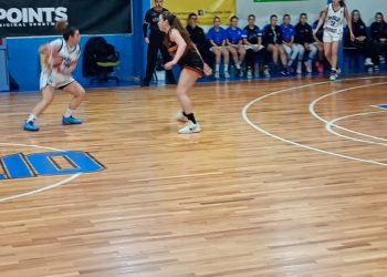 Las subcampeonas arrancaron con el pie derecho