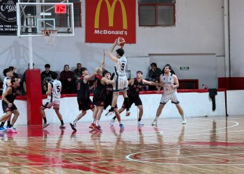 Espora pegó primero